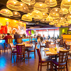 Imagen del comedor Esquina Latina